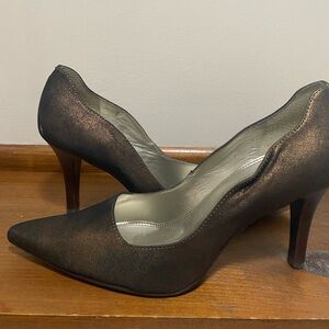 Unisa Metallic Brown Heels